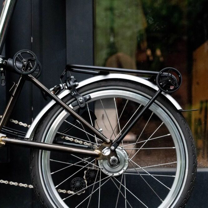 브롬톤 ACPT 라인 접이식 자전거용 유니온잭 알루미늄 - Cargo Rack Aluminum 리뷰 및 가격
